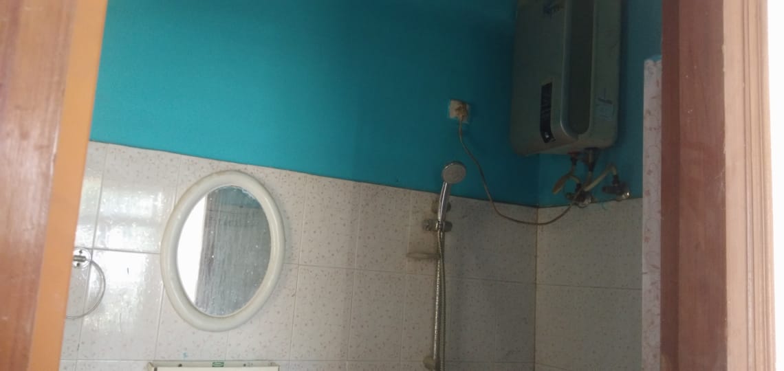 Semi Furnished 3bhk in New Sarania, Guwahati, Assam, India for Rent